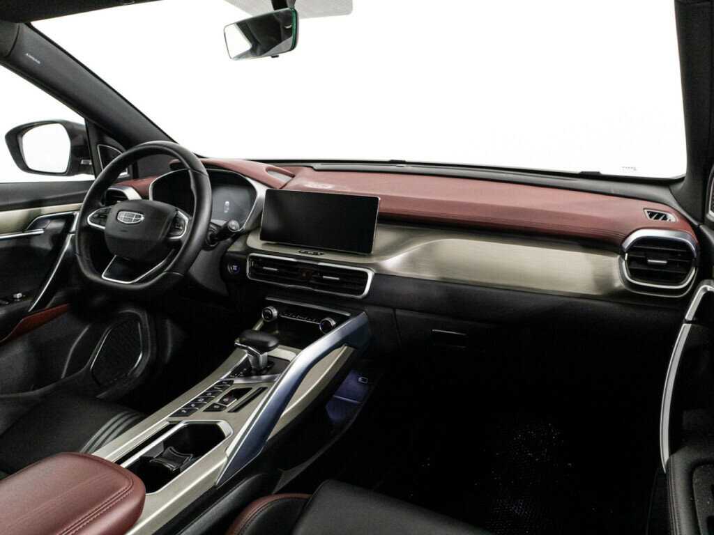 Купить Geely Coolray с пробегом. Фото: #8