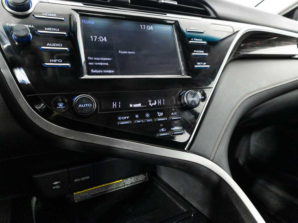 Купить Toyota Camry с пробегом. Фото: #15