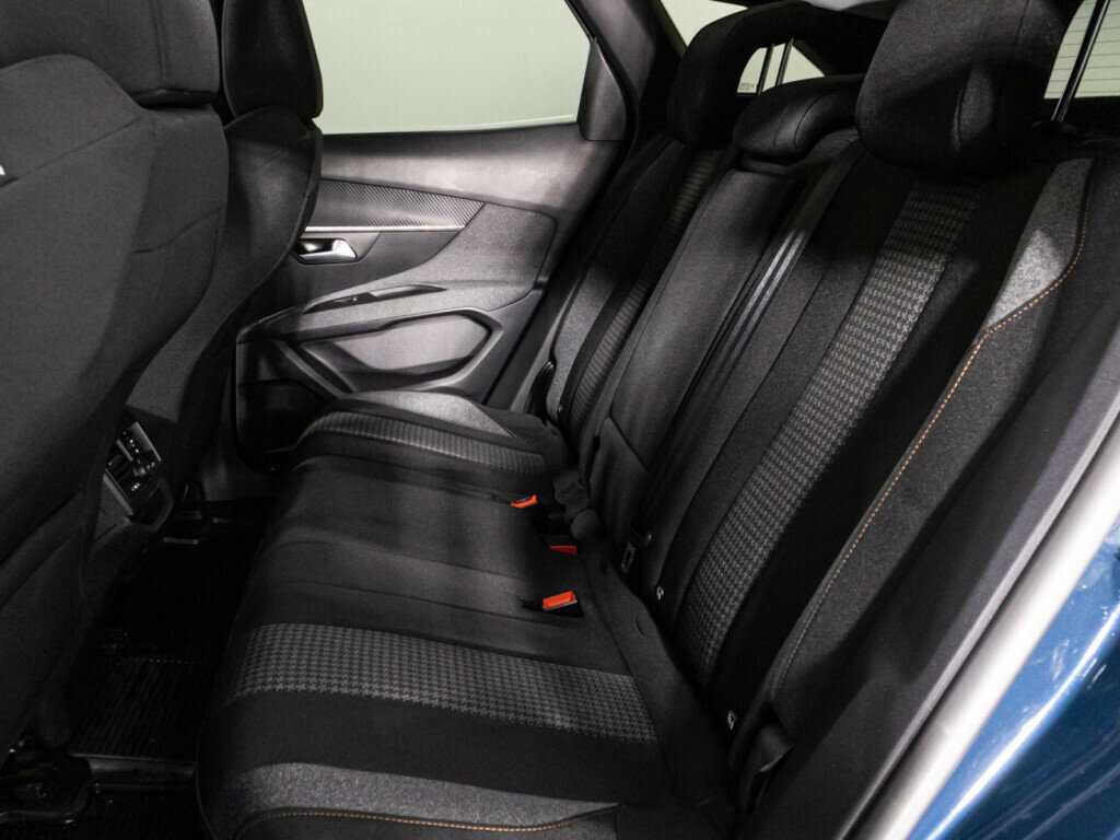 Купить Peugeot 3008 с пробегом. Фото: #9