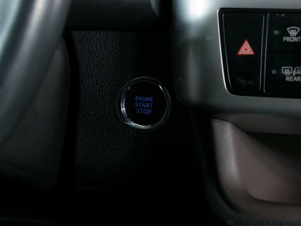 Купить Toyota Highlander с пробегом. Фото: #14