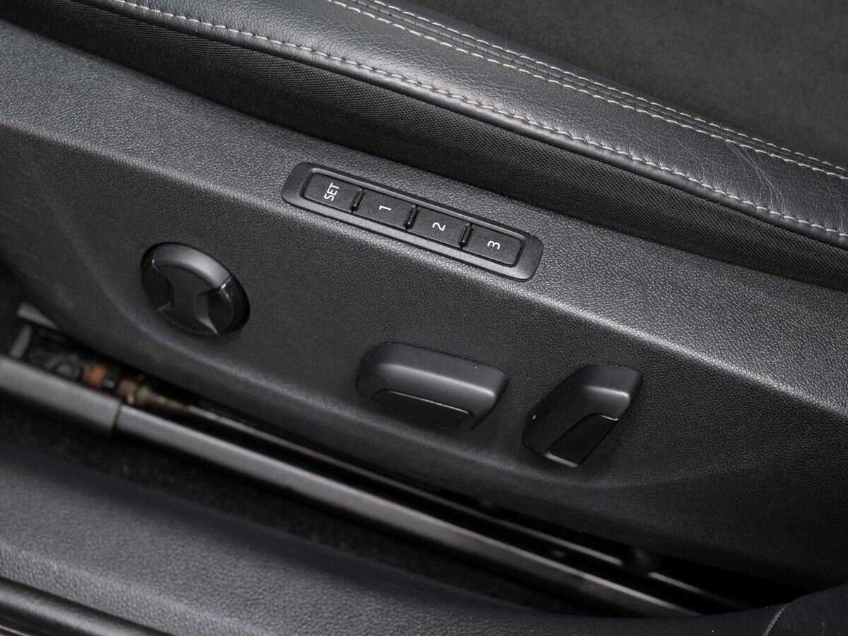 Купить Skoda Octavia с пробегом. Фото: #19