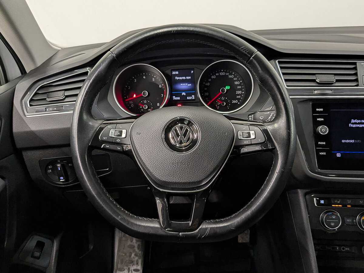 Купить Volkswagen Tiguan с пробегом. Фото: #21