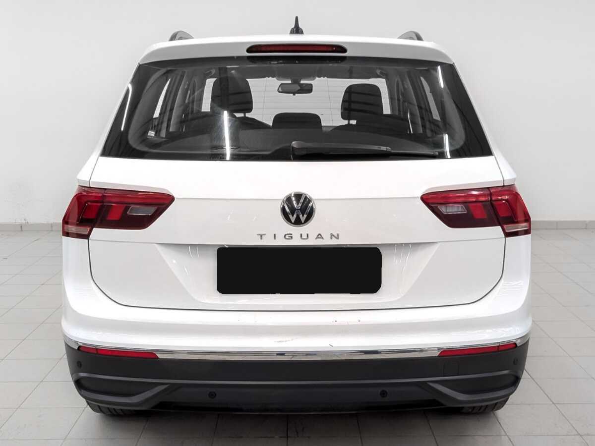 Купить Volkswagen Tiguan с пробегом. Фото: #5