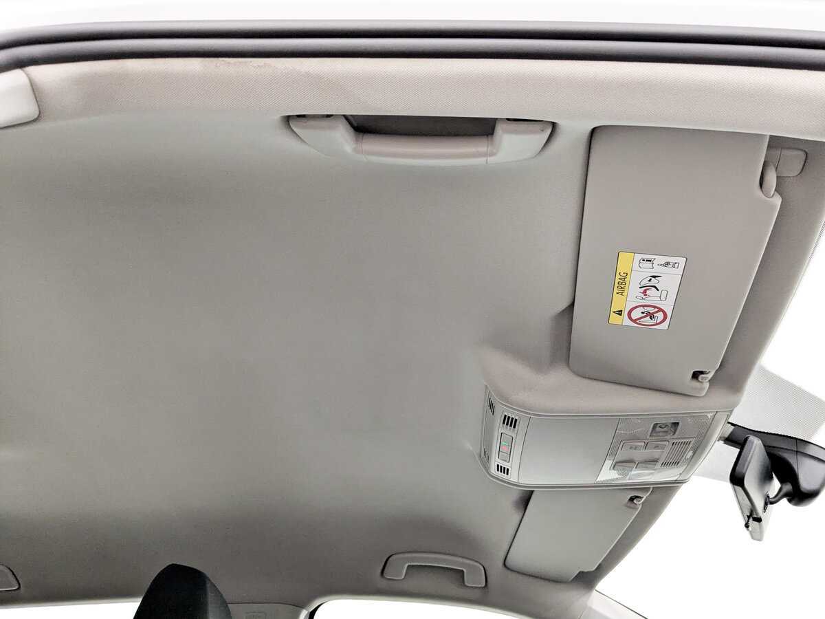 Купить Volkswagen Tiguan с пробегом. Фото: #20