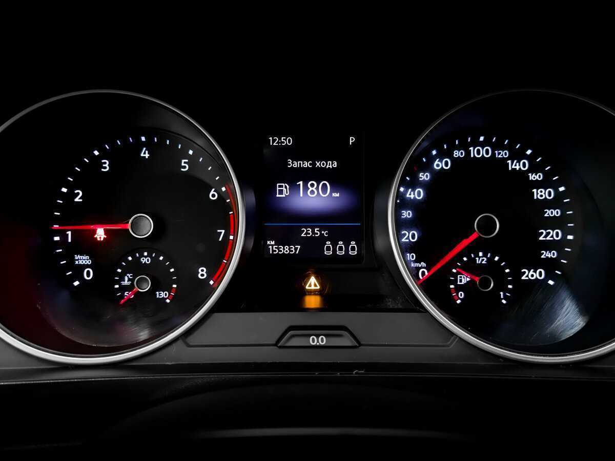 Купить Volkswagen Tiguan с пробегом. Фото: #11