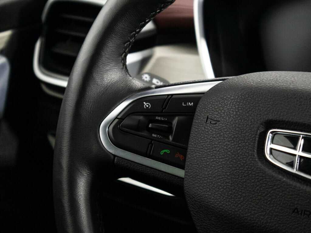 Купить Geely Coolray с пробегом. Фото: #23