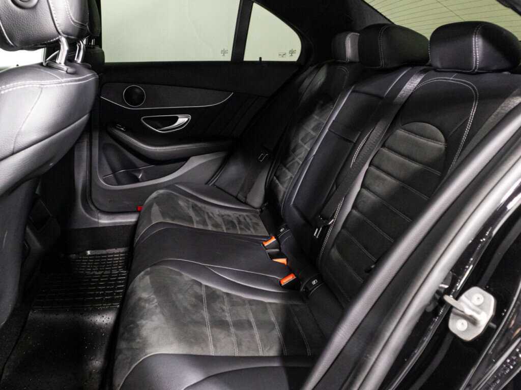 Купить Mercedes-Benz C-Класс с пробегом. Фото: #9