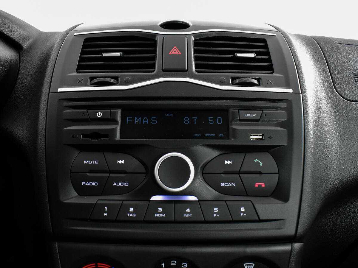 Купить Lada (ВАЗ) Granta с пробегом. Фото: #11