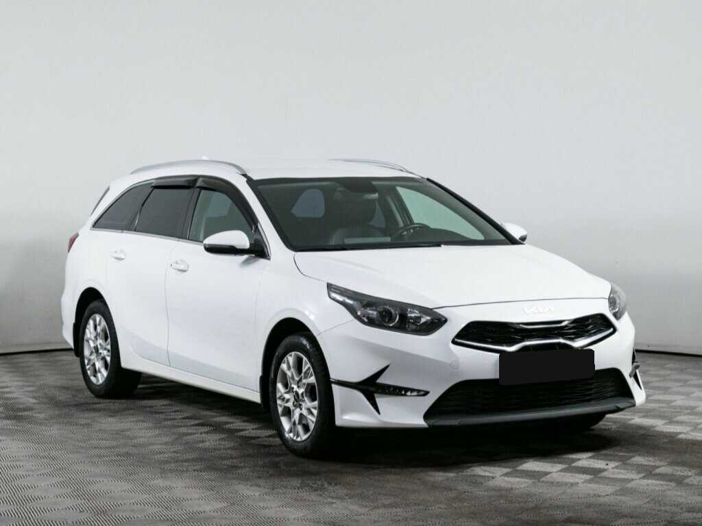 Купить Kia Ceed с пробегом. Фото: #2