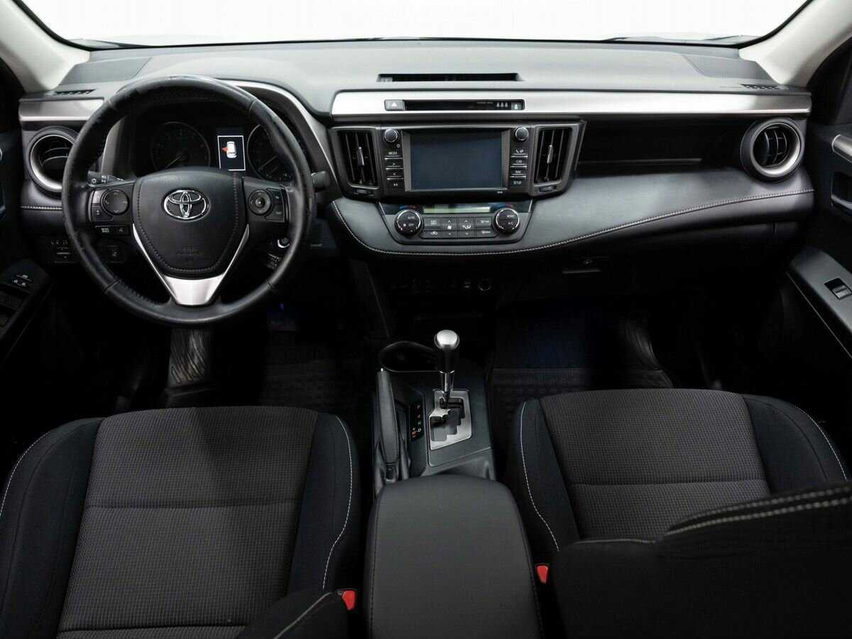 Купить Toyota RAV4 с пробегом. Фото: #13
