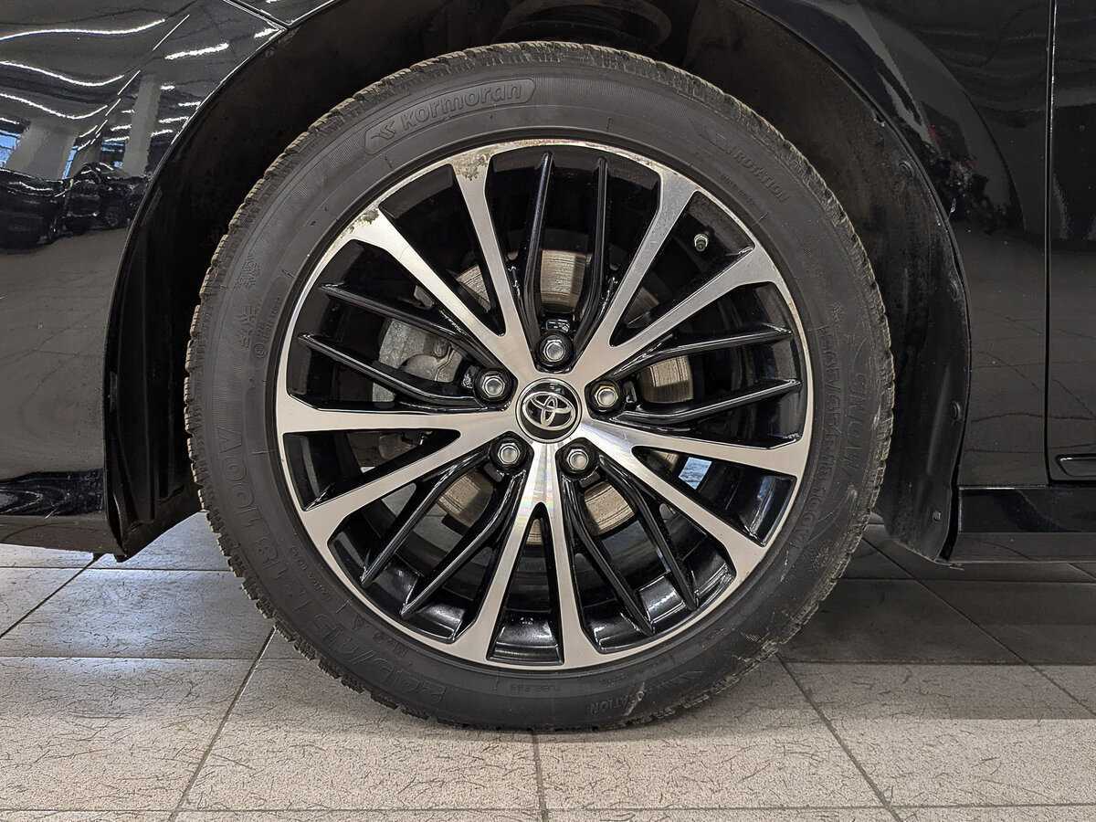 Купить Toyota Camry с пробегом. Фото: #11