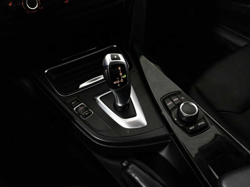 Купить BMW 3 серии с пробегом. Фото: #14