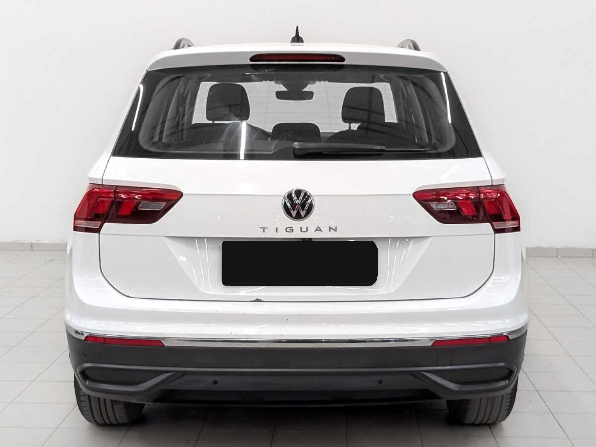 Купить Volkswagen Tiguan с пробегом. Фото: #5