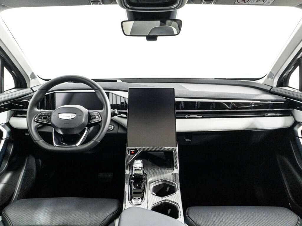 Купить Geely Atlas с пробегом. Фото: #12