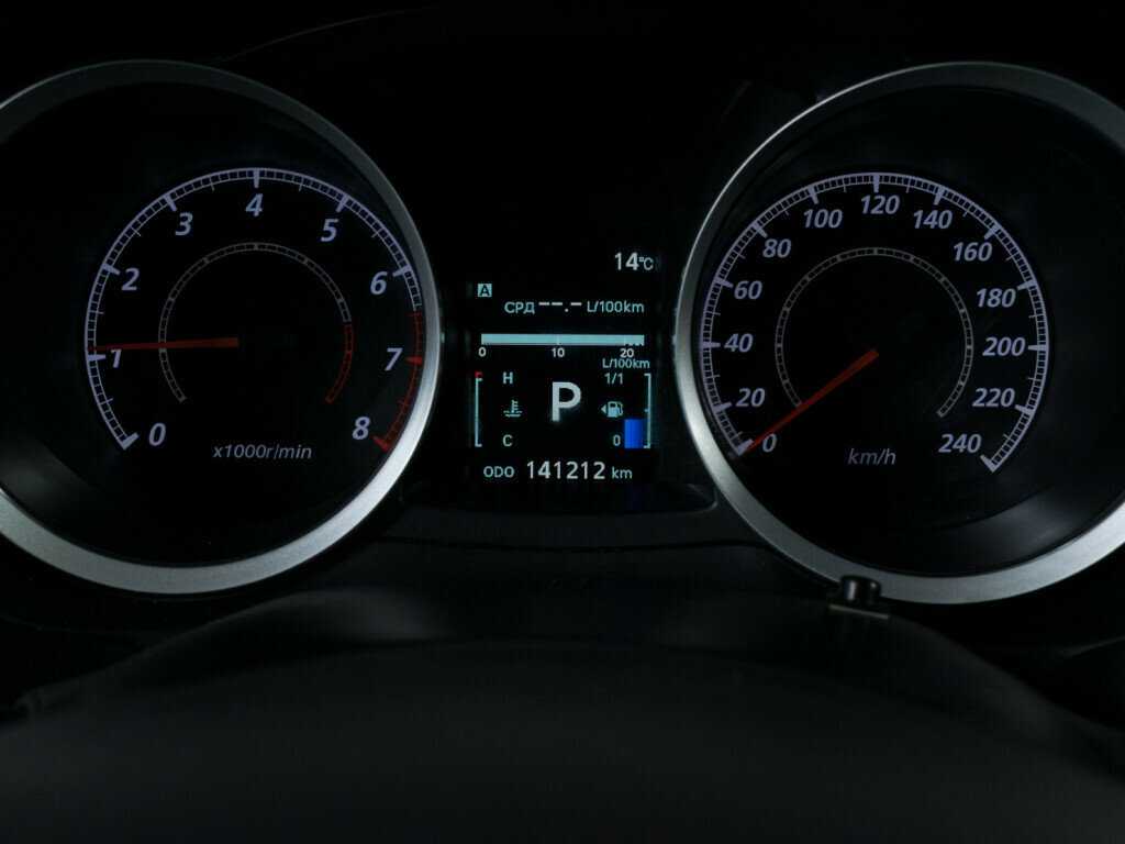 Купить Mitsubishi Lancer с пробегом. Фото: #8