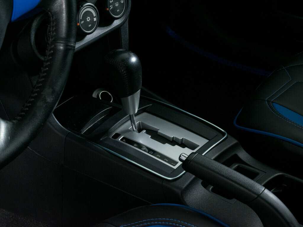 Купить Mitsubishi Lancer с пробегом. Фото: #10