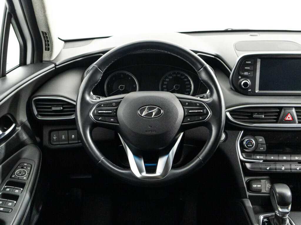 Купить Hyundai Santa Fe с пробегом. Фото: #18
