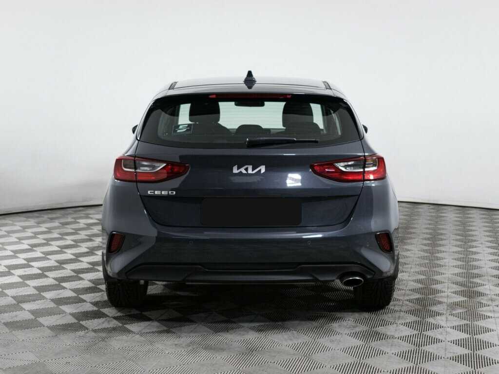 Купить Kia Ceed с пробегом. Фото: #4