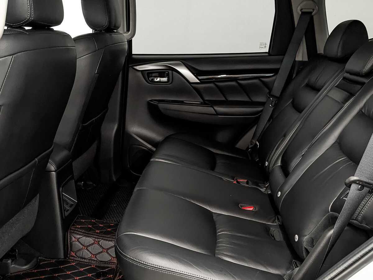 Купить Mitsubishi Pajero Sport с пробегом. Фото: #17