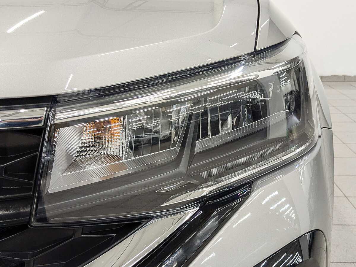 Купить Volkswagen Taos с пробегом. Фото: #10