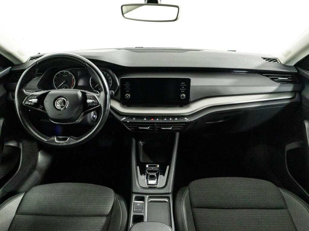 Купить Skoda Octavia с пробегом. Фото: #12