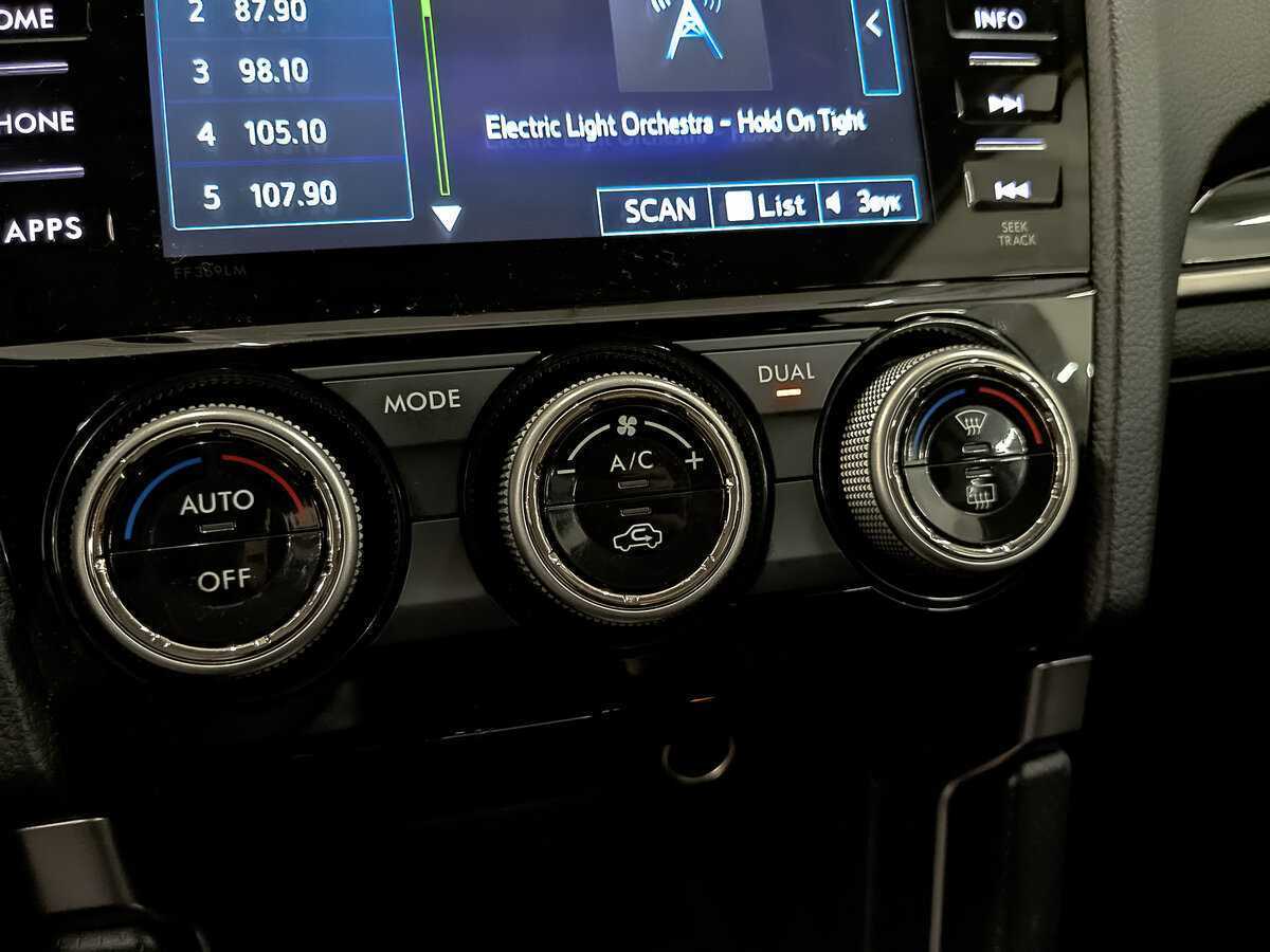 Купить Subaru Forester с пробегом. Фото: #24