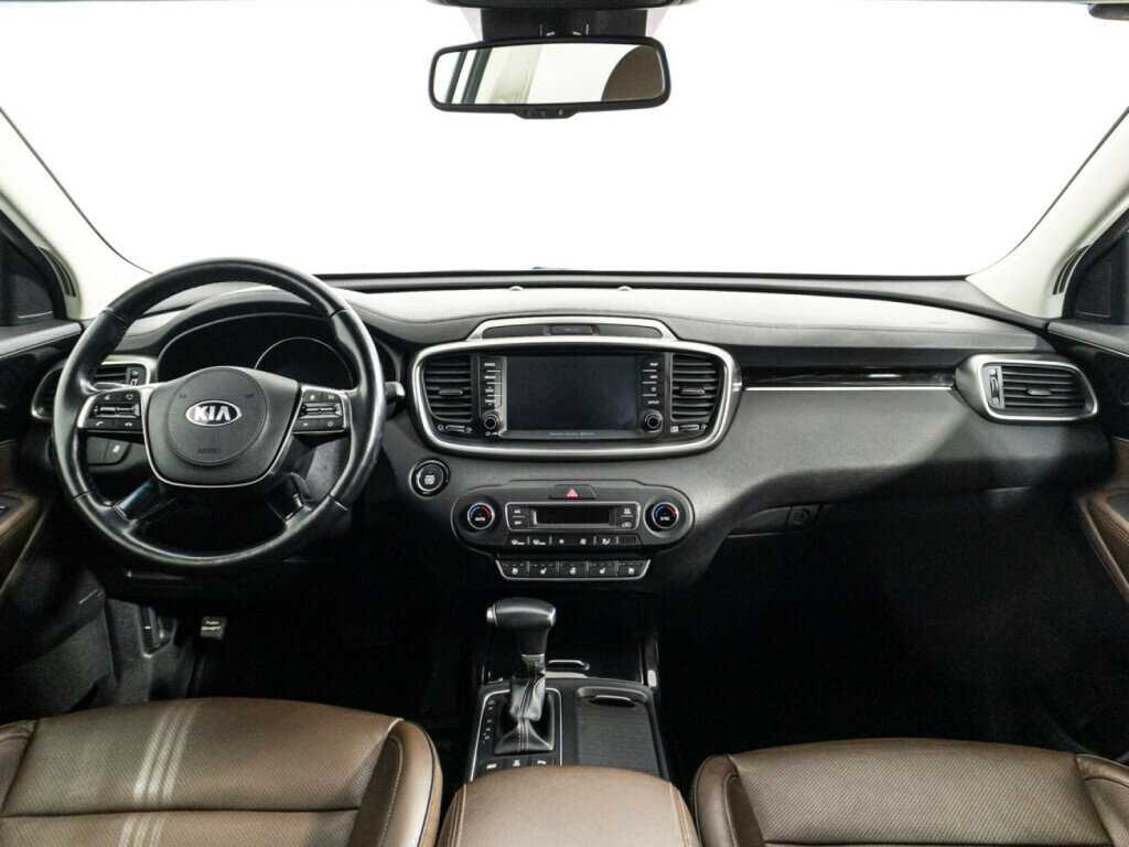 Купить Kia Sorento с пробегом. Фото: #12