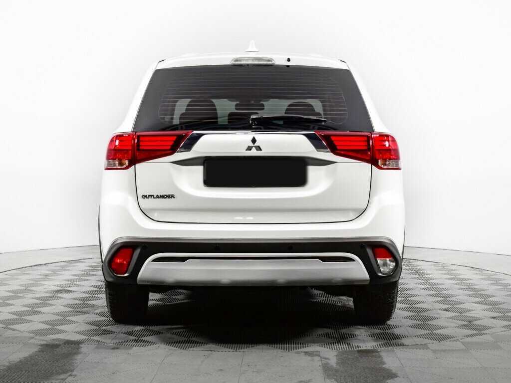 Купить Mitsubishi Outlander с пробегом. Фото: #5
