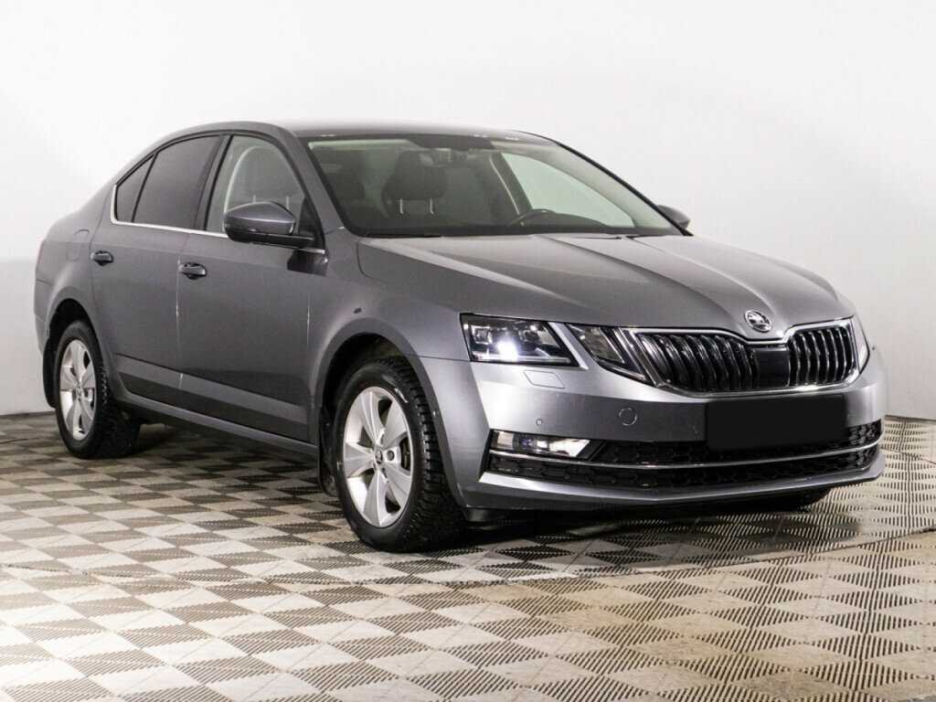 Купить Skoda Octavia с пробегом. Фото: #2