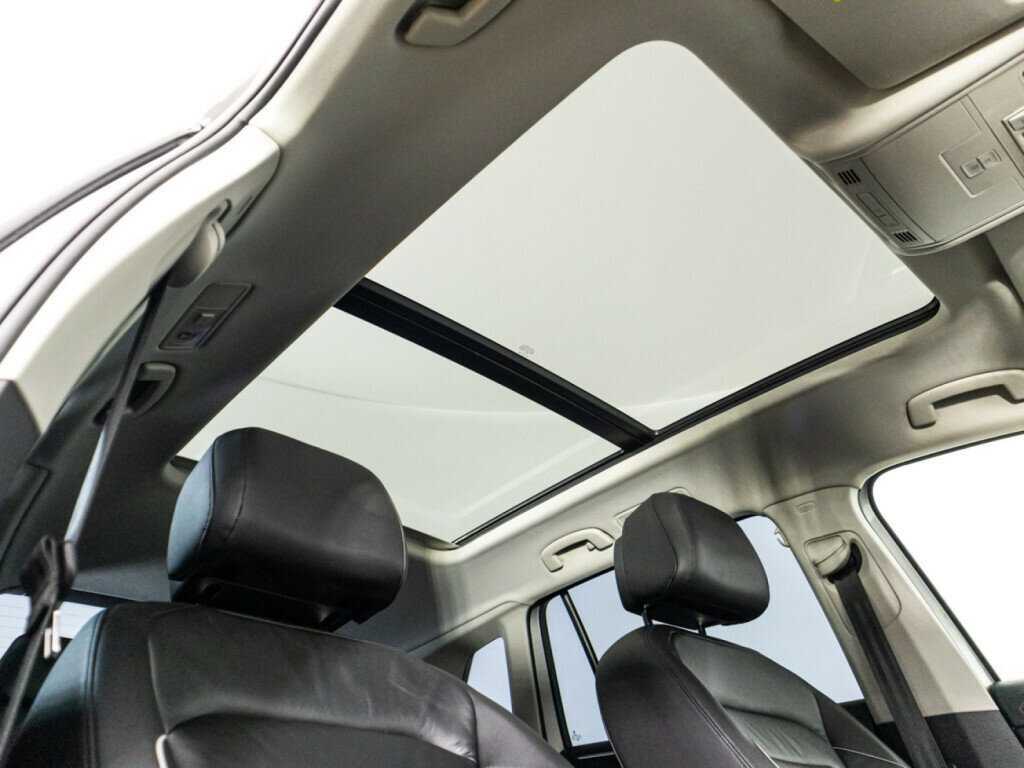 Купить Volkswagen Tiguan с пробегом. Фото: #19