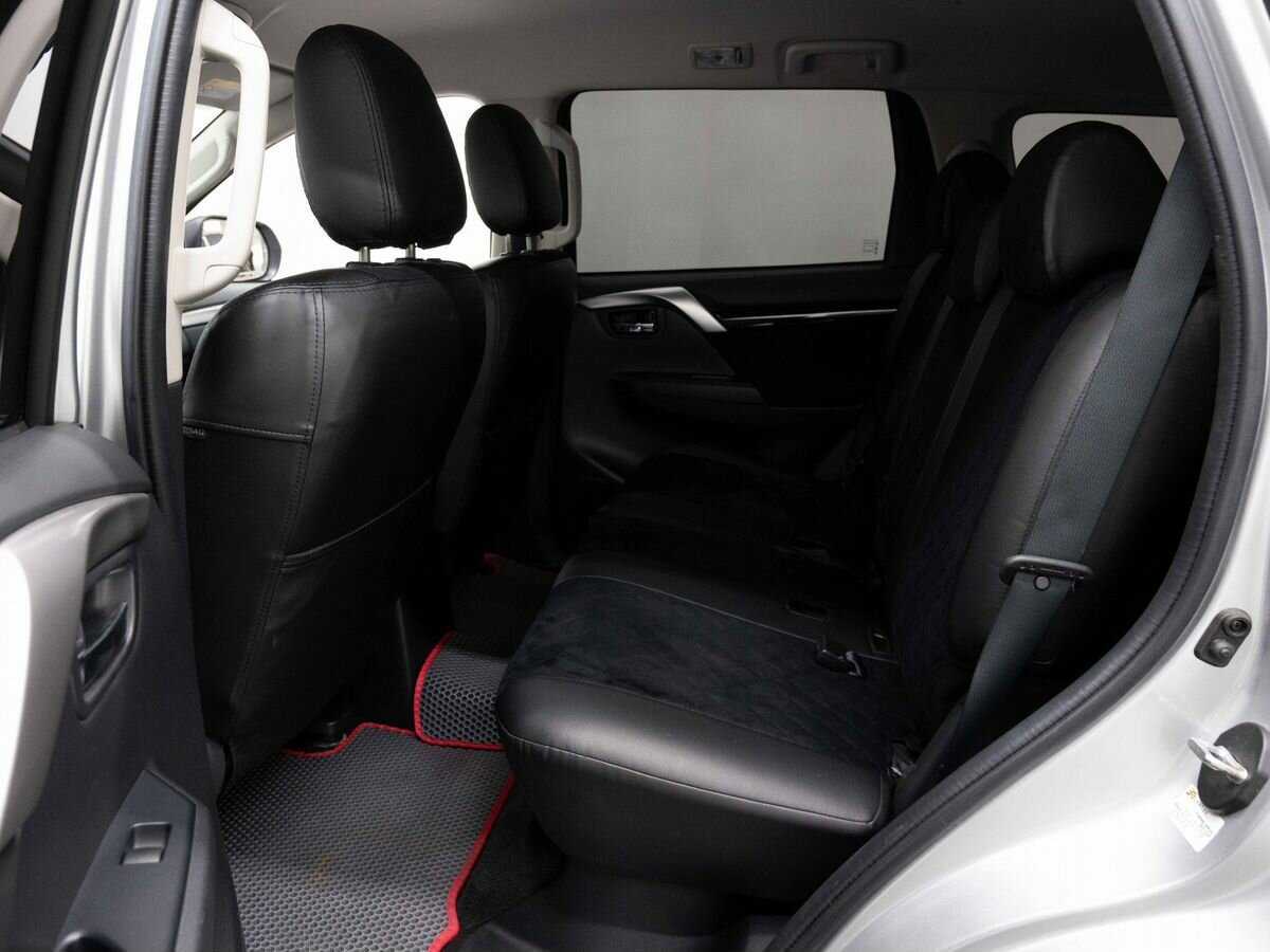 Купить Mitsubishi Pajero Sport с пробегом. Фото: #9