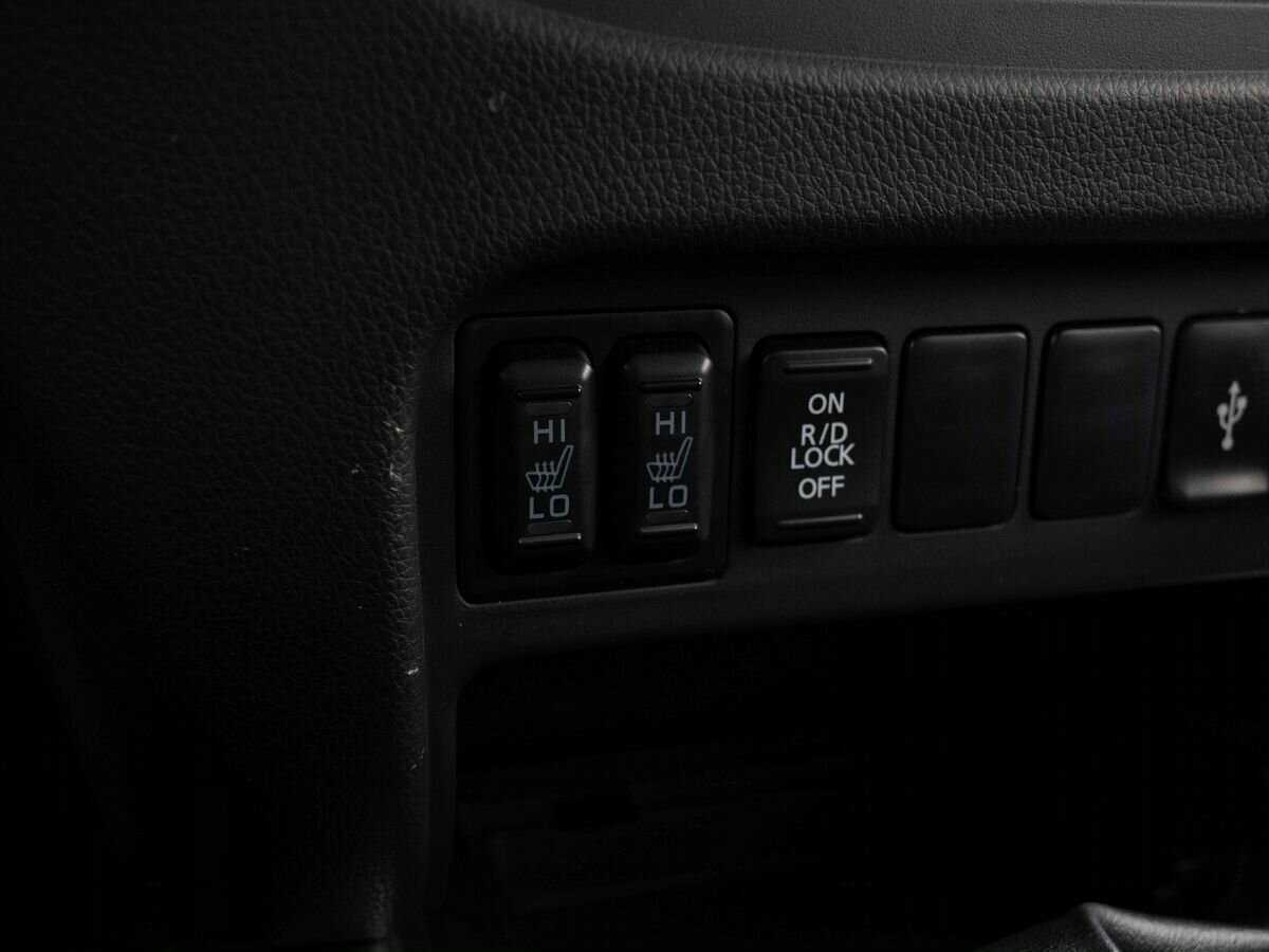 Купить Mitsubishi Pajero Sport с пробегом. Фото: #19