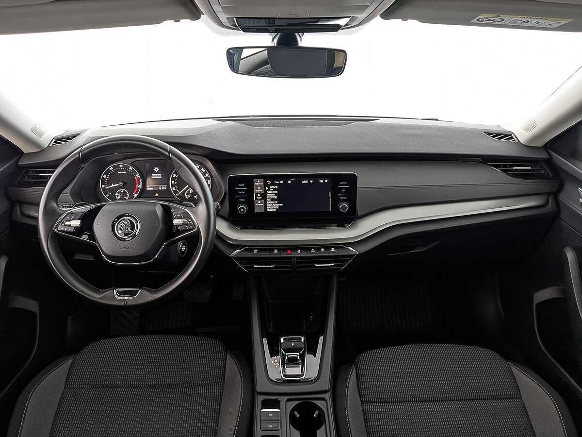 Купить Skoda Octavia с пробегом. Фото: #13