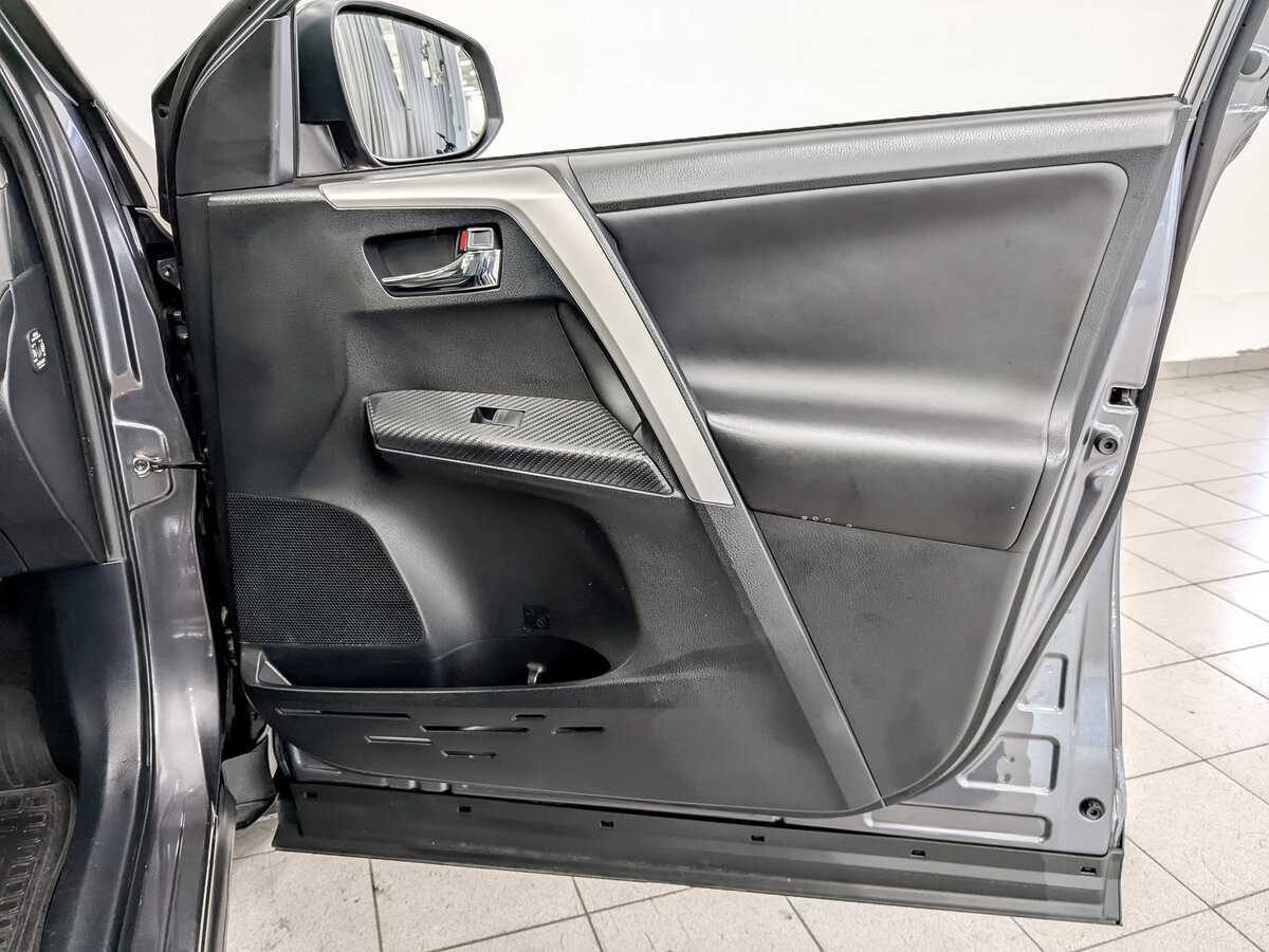 Продажа Б/У Тойота Рав4. Фото: #22