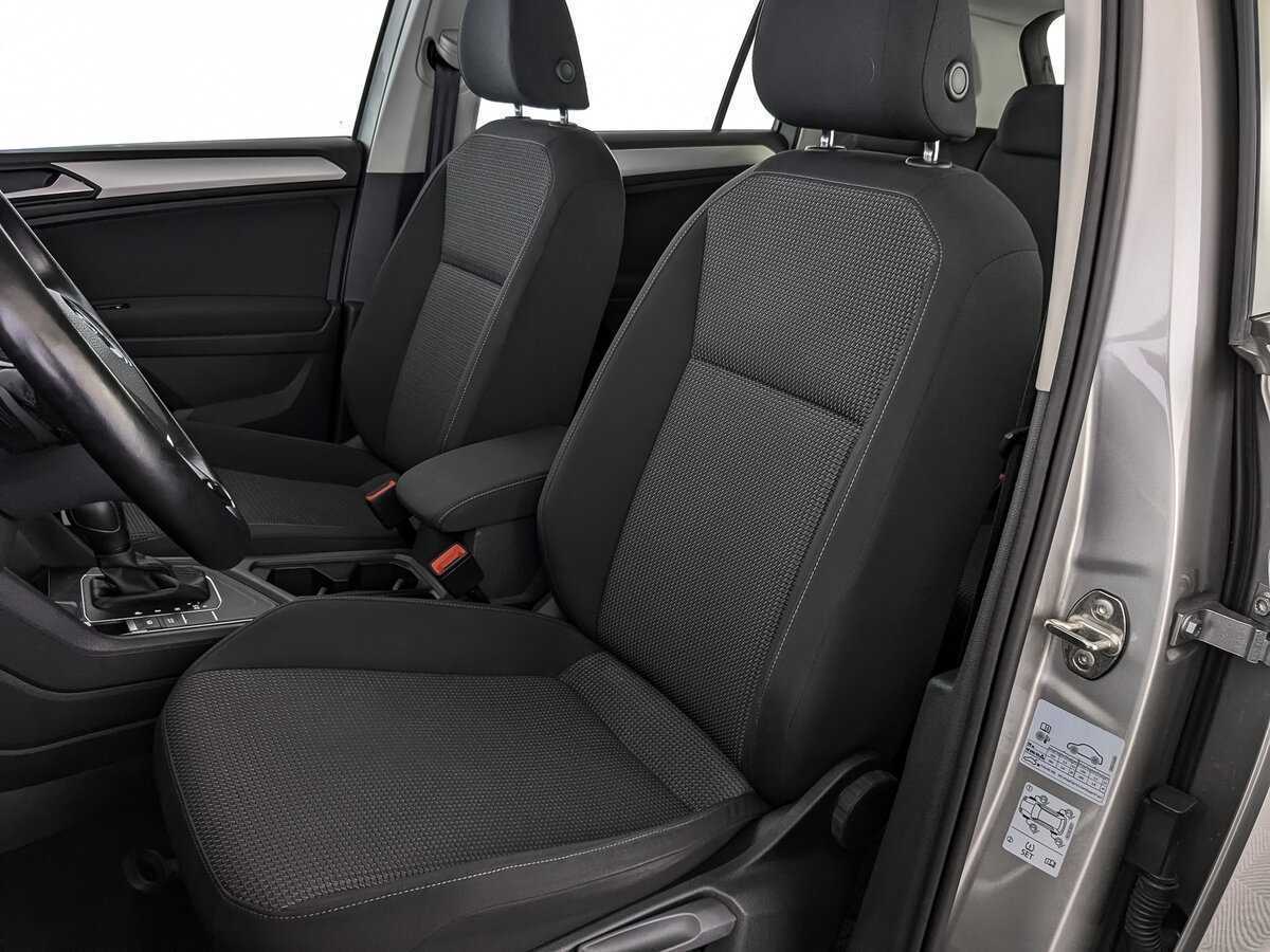 Купить Volkswagen Tiguan с пробегом. Фото: #19