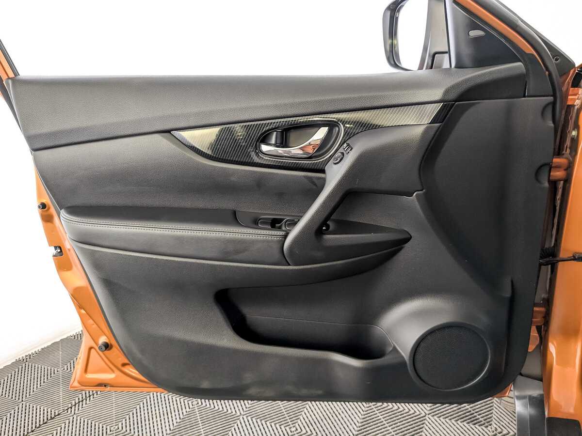 Купить Nissan X-Trail с пробегом. Фото: #18