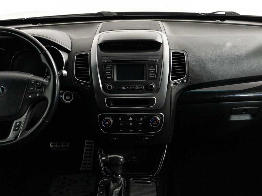 Купить Kia Sorento с пробегом. Фото: #13