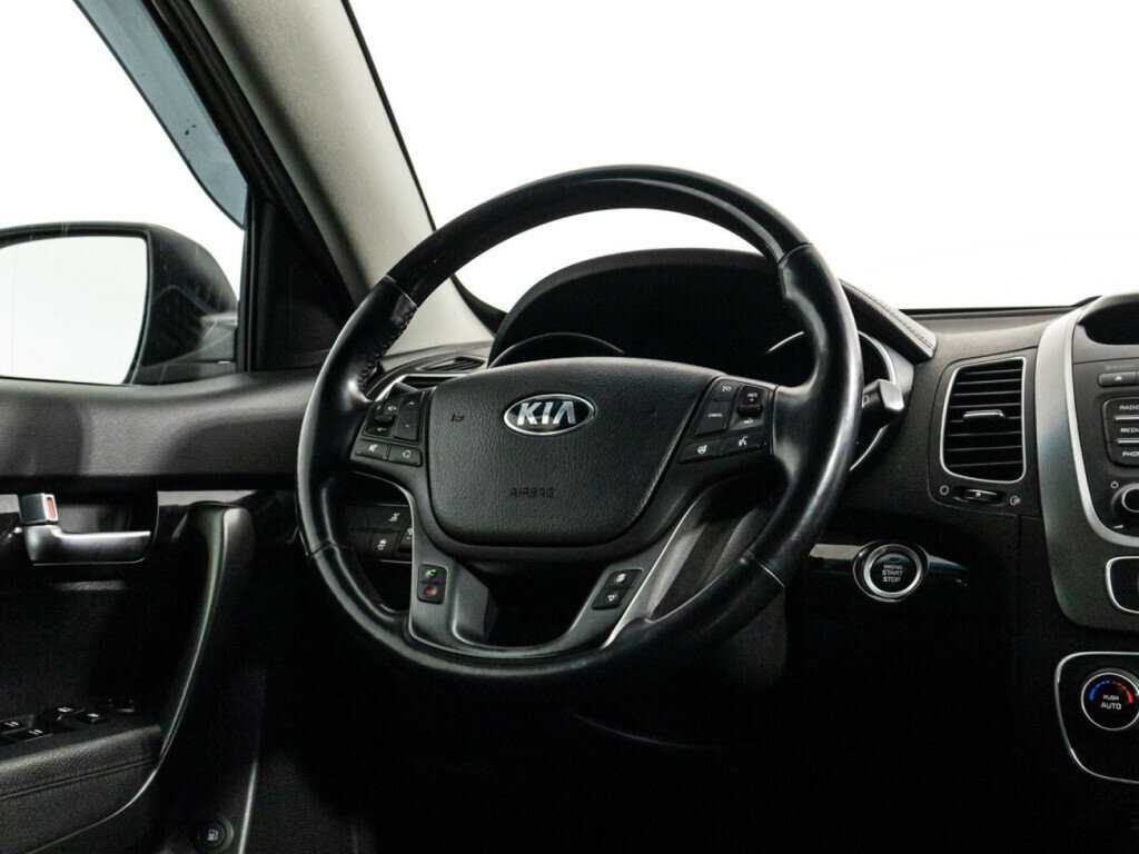 Купить Kia Sorento с пробегом. Фото: #21