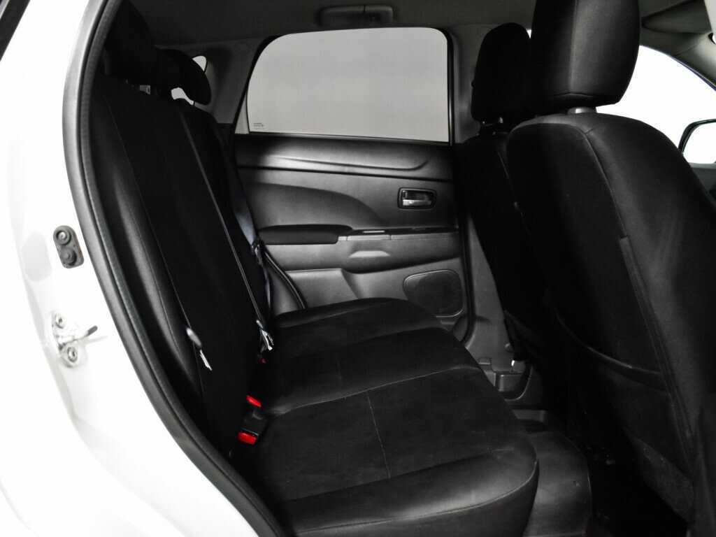 Продажа Б/У Митсубиши АС-Икс. Фото: #9