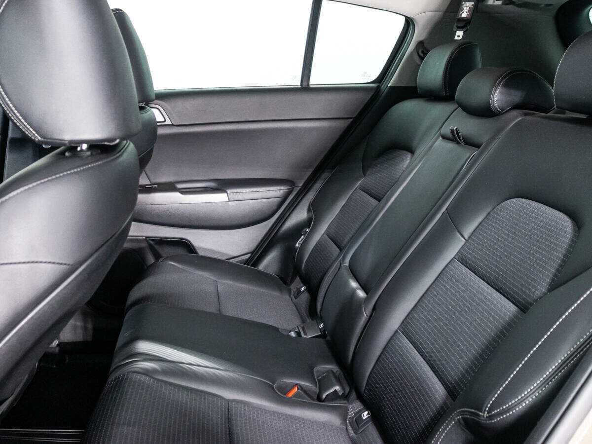 Купить Kia Sportage с пробегом. Фото: #9