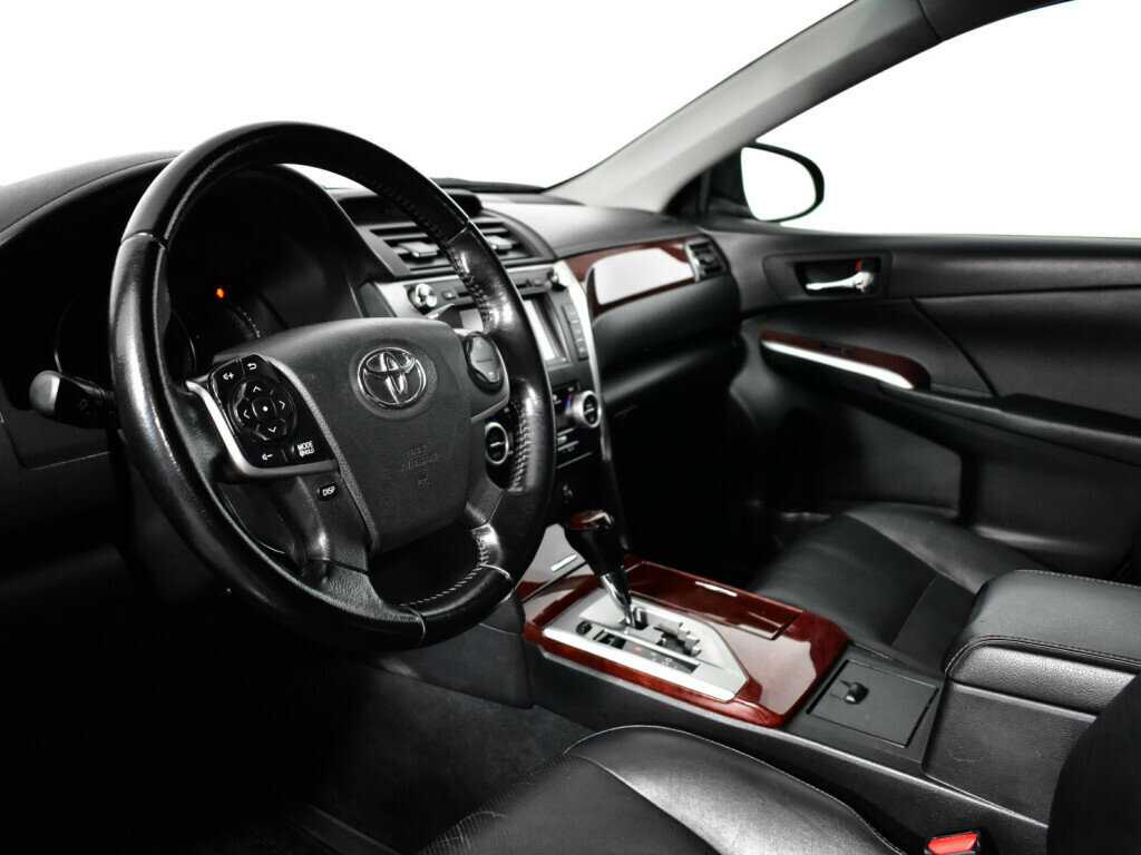 Продажа Б/У Тойота Камри. Фото: #12