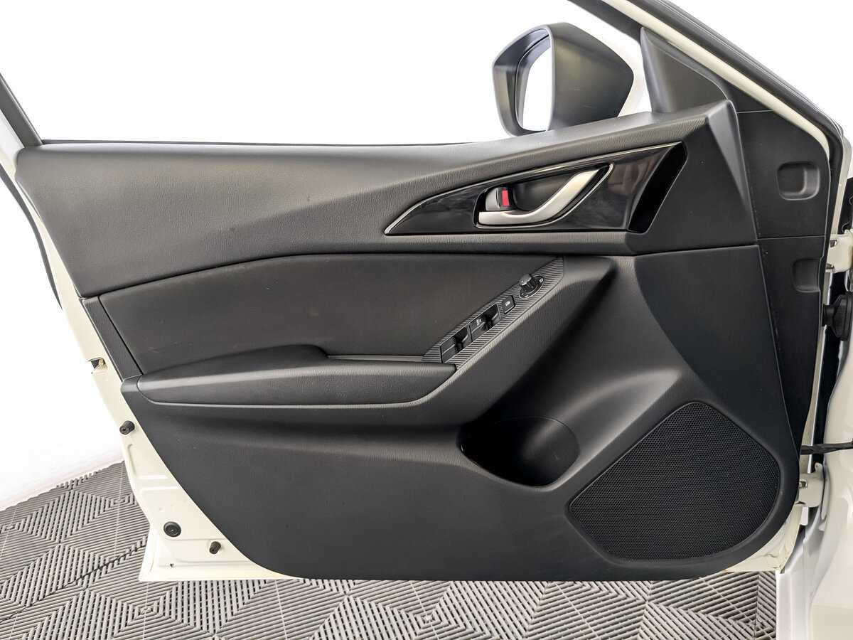 Продажа Б/У Мазда 3. Фото: #18