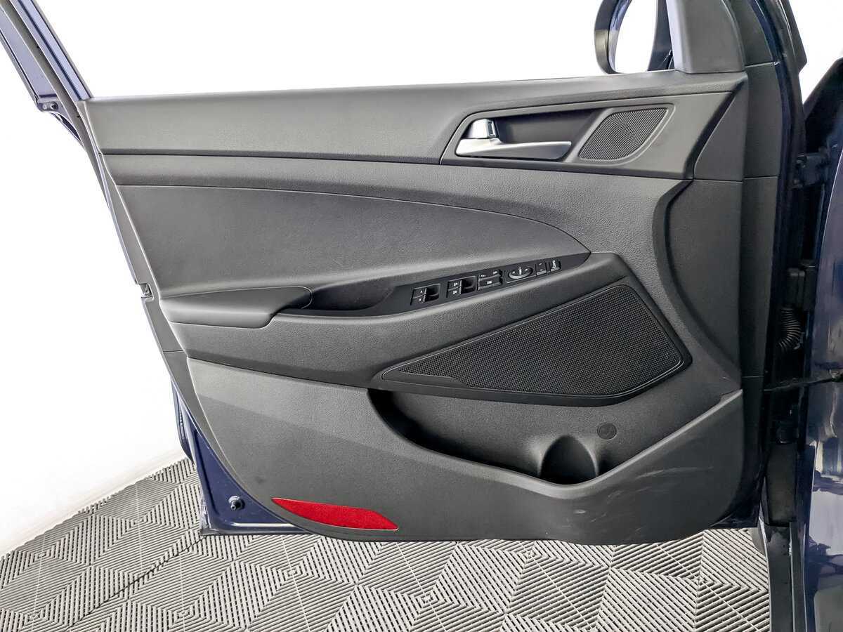 Купить Hyundai Tucson с пробегом. Фото: #18