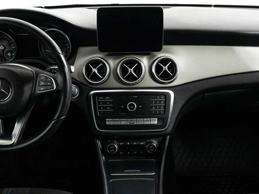 Купить Mercedes-Benz CLA с пробегом. Фото: #13