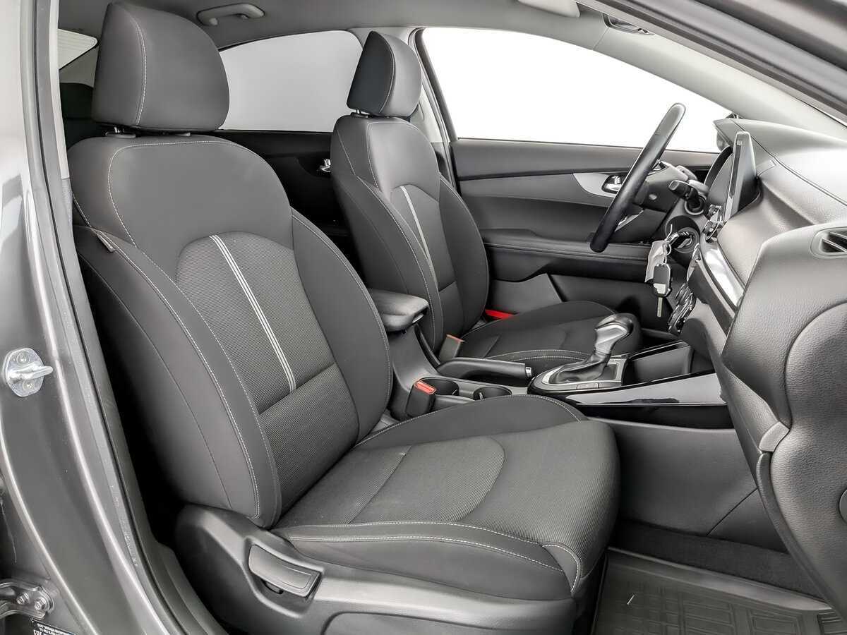 Купить Kia Cerato с пробегом. Фото: #22