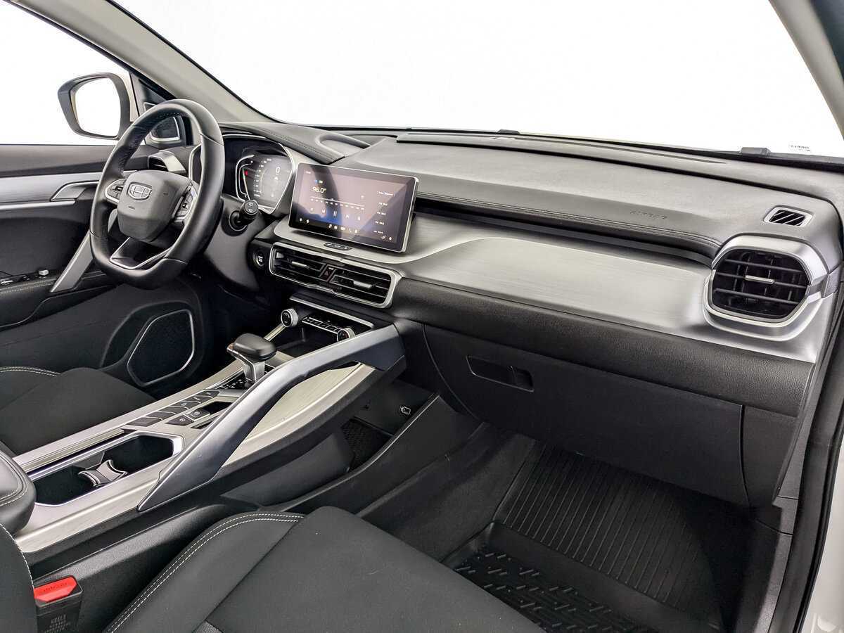 Купить Geely Coolray с пробегом. Фото: #10