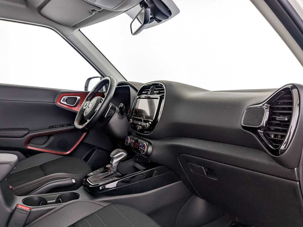 Купить Kia Soul с пробегом. Фото: #10