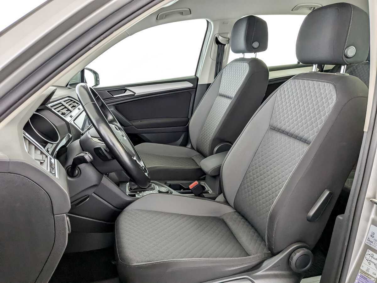 Купить Volkswagen Tiguan с пробегом. Фото: #19