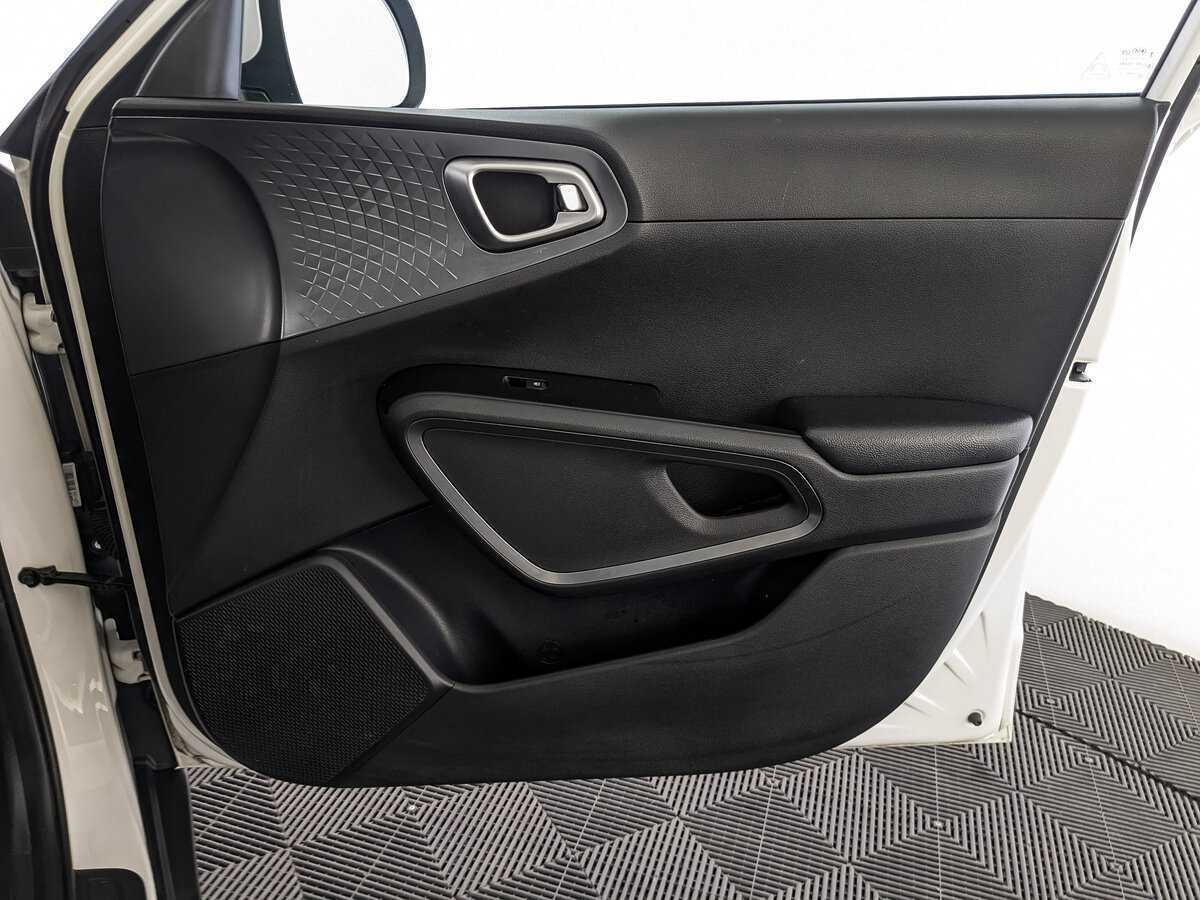 Купить Kia Soul с пробегом. Фото: #24