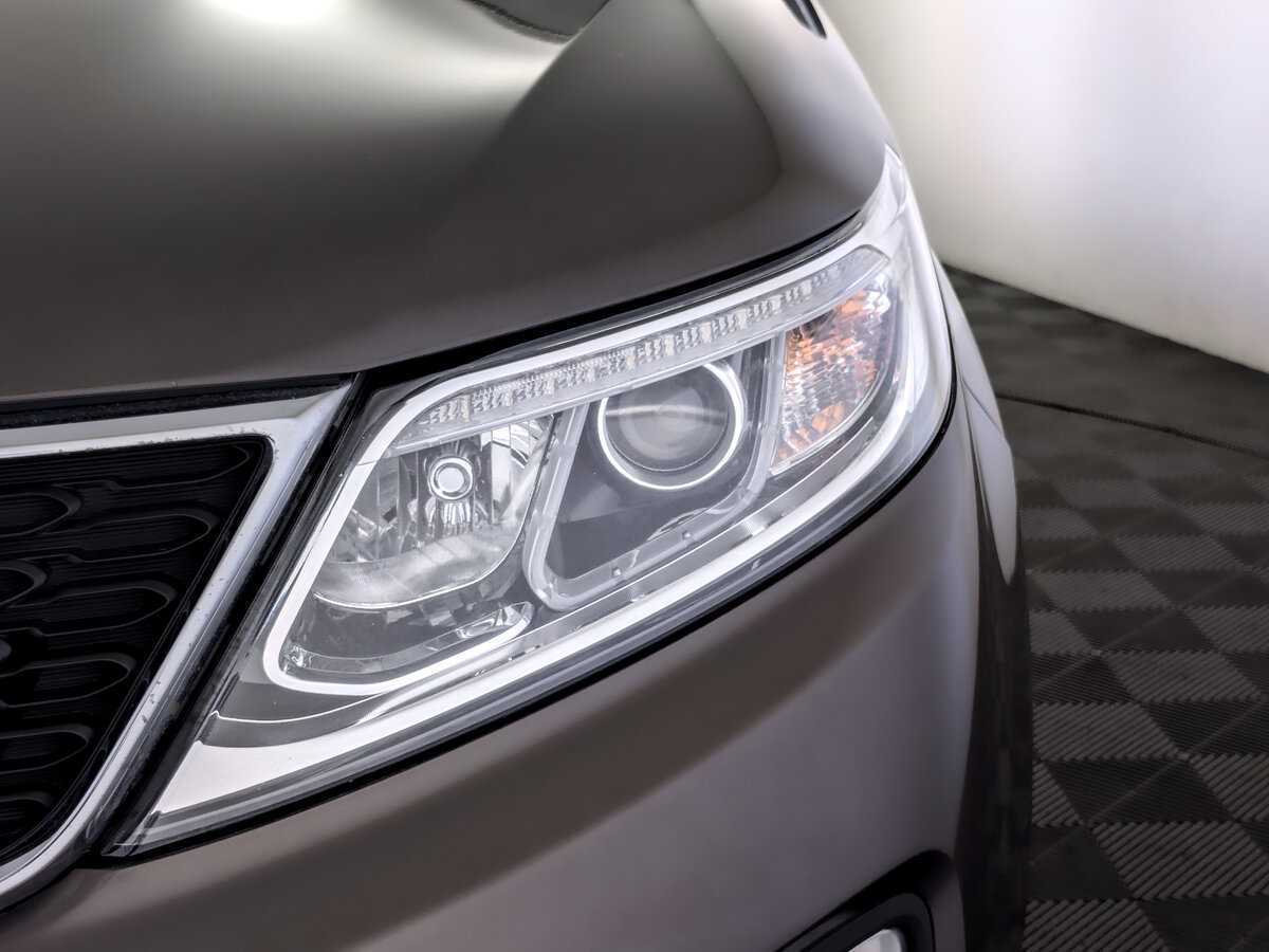 Купить Kia Sorento с пробегом. Фото: #16